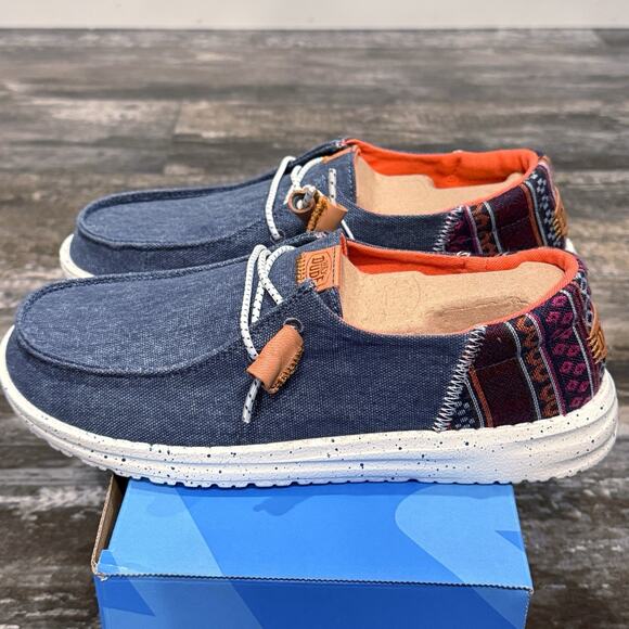 Hey Dude Shoes Wendy Funk Baja Slip On Loafer Womens Size 9 Navy Blue Casual NIB - Picture 10 of 12